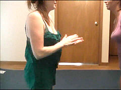 Amateur, Morena, Lesbiana, Madres para coger, Lucha