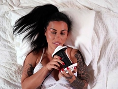 Braunhaarige, Lecken, Masturbation, Erotischer film, Solo, Spielzeuge, Netzkamera