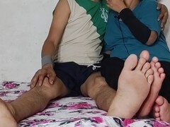 Amateur, Bisexual, Mamada, Pareja, Semen en la boca, Indio, Besar, Adolescente