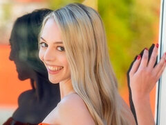 Rubia, Mamada, Penetracion con dedos, Besar, Afeitado, Flaco, Adolescente, Tetas