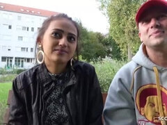 Condoom, Duits, Latijnse vrouw, Klein, Openbaar, Verlegen, Mager, Tiener