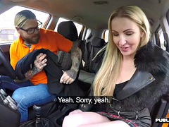 Rubia, Británico, Coche, Gordita, Sexo duro, Perforación, Estudiante, Tatuaje