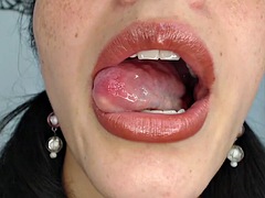 Tussi, Fetisch, Schlampe