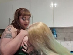 Couple, Fétiche, Groupe, Hd, Mère que j'aimerais baiser, Orgie, Chatte, Épouse