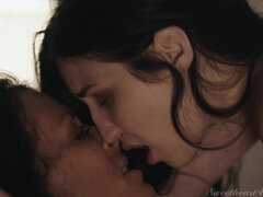 Жопа, Большие сиськи, Черные, Измена, Поцелуи, Лизание, Пирсинг, Киски