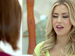 Большая жопа, Латиноамериканки, Лесбиянка, Белье, Мастурбация, Натуральные сиськи, Лизание жопы, Молоденькие