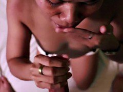 Азиатки, Сосущие