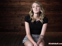 Blondine, Dildo, Fetisch, Hardcore, Maschinenfick, Masturbation, Solo, Vibrator
