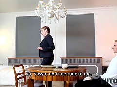 Cul, Sucer une bite, Brunette brune, Femme couguar, Masturbation, Mature, Chatte, Jarretelles