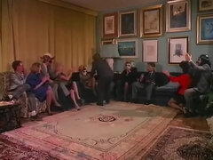 Grote mammen, Dubbele penetratie, Groep, Hardcore, Lesbisch, Ondergoed, Pornster, Oud