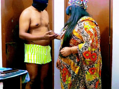 Asiatisch, Paar, Schmuddelige sprache, Hardcore, Indisch, Japanische massage, Sohn, Stiefmutter