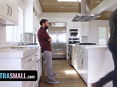 Aziatisch, Zwart, Daddy, Diep in de keel, Sperma in gezicht, Rijden, Tiener, Tieten likken