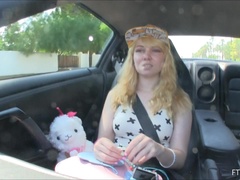 ズームショット, エクストリーム, 足フェチ, 下着, マッサージ, 公共, ストッキング, スカートのぞき