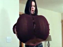 オッパイの