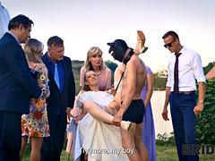 Tussi, Blondine, Braut, Tschechisch, Europäisch, Hardcore, Öffentlich, Hochzeit