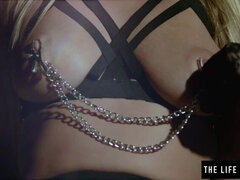 デカパイ, ブロンド, 女, 下着, オーガズム, オマンコ, 一人, おもちゃ