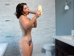 デカパイ, フェラチオ, 巨乳な, バック, 手コキする, オナニー, 淫乱熟女, ストリッピング