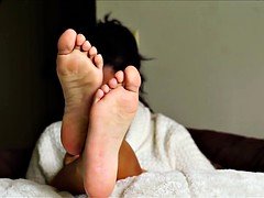Tussi, Fußfetisch, Jungendliche (18+)