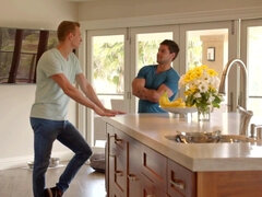 Большой член, Минет, Презерватив, Глубокая глотка, Геи, Хд, Мускулы, Тату