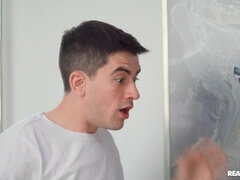 Kont, Lieveling, Grote mammen, Pijpbeurt, Hardcore, Moeder die ik wil neuken, Trio, Tieten likken