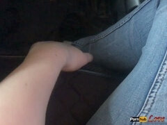 Auto, Füsse, Masturbation, Orgasmus, Muschi, Elasthan, Ehefrau
