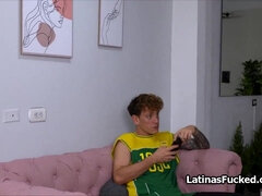 18 jahre, Grosser schwanz, Blasen, Hardcore, Latina, Arsch lecken, Jungendliche (18+), Uniform