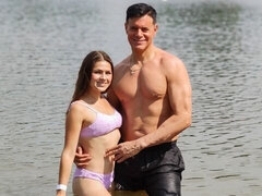 Grosser arsch, Grosser schwanz, Grosse titten, Blasen, Braunhaarige, Besamung, Hundestellung, Milf