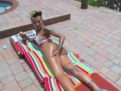 デカ尻, デカチン, フェラチオ, 指いじり, ハードコア, Hd, ヤリマン, タトゥー