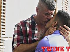 Lamer culo, Verga grande, Mamada, Atragantadas, Gay, Interracial, Latina