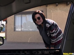 フェラチオ, 茶髪の, カワイイ, バック, ハードコア, ストリッピング, タトゥー, ティーン