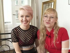 Amateur, Gros seins, Bondage, Allemand, Embrassement, Lesbienne, Rasée, Fessée