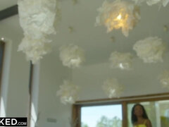 Grosser schwanz, Schwarz, Handjob, Interrassisch, Lecken, Masturbation, Zierlich, Reiten