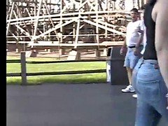 Брюнетки, Джинсы, Тугие, Подглядывание