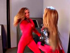 Fétiche, Humiliation, Lesbienne