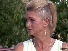 Vingeren, Spel, Omie, Lesbisch, Masturbatie, Moeder, Buiten, Openbaar