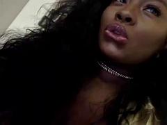 Leie, Grosser arsch, Grosse titten, Blasen, Dildo, Latina, Solo, Spielzeuge