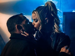 お尻, デカパイ, 巨乳な, 映画, バック, ハードコア, キス, 淫乱熟女