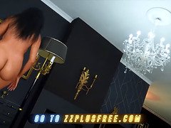 Grosser arsch, Grosse titten, Blasen, Sperma im mund, Hd, Öl, Rasiert, Titten