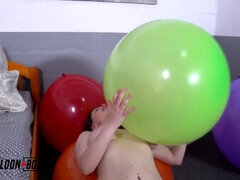 Amateur Annabel Redd Redhead Dreams Of Balloons - girl next door