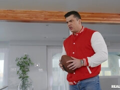 Leie, Schwarz, Blasen, Schwanz, Riesig, Natürlichen titten, Piercing, Hintern versohlen