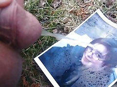 Outdoor Piss tribute on 22 yo Tereses face pic