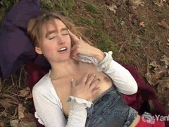 Frau, Hd, Masturbation, Nippel, Orgasmus, Im freien, Öffentlich, Solo