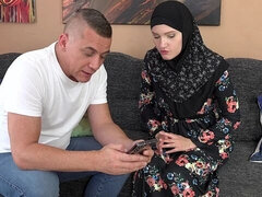 18 años, Culo grande, Verga grande, Mamada, Estilo perrito, Tetas naturales, Adolescente, Tetas