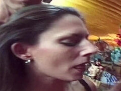 British cougar Gets Fucked - Amateur Sex