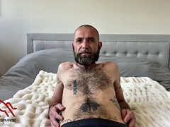 Amateur, Axilas, Lamer culo, Verga grande, Papá, Fetiche, Chupando, Tatuaje