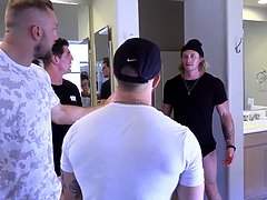 Leie, Blasen, Braunhaarige, Hochschule, Kehlenfick, Hd, Monster, Muschi