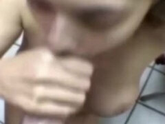 Asiatisch, Grosse titten, Blasen, Vollbusig