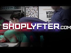 フェラチオ, イく瞬間, イマラチオ, 手コキする, Hd, 叫ぶ, 生徒, ティーン