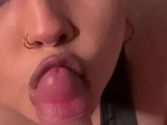 Amateur, Belle grosse femme bgf, Sucer une bite, Rondelette, Couple, Tir de sperme, Faciale, Fait maison