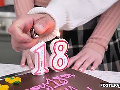 Sucer une bite, Tir de sperme, Faciale, Hd, Humiliation, Public, Tabou, Adolescente